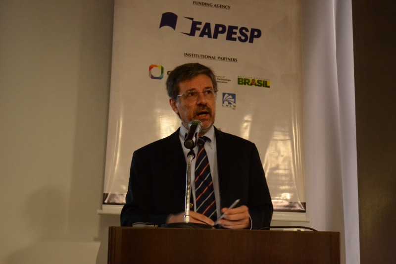 FAPESP Scientific Director, Carlos Henrique de Brito Cruz, speeches about the ESPCA program